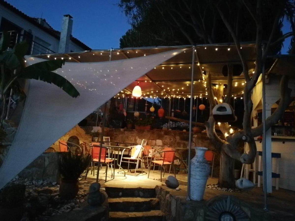 מת'וני Charly Point Villa מראה חיצוני תמונה