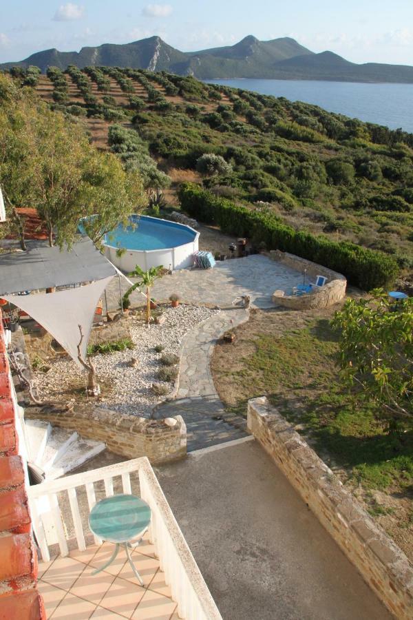 מת'וני Charly Point Villa מראה חיצוני תמונה