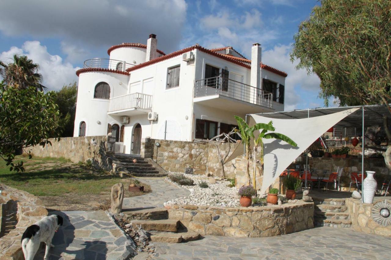 מת'וני Charly Point Villa מראה חיצוני תמונה
